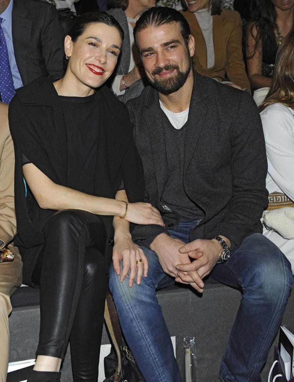 Leg, Trousers, Denim, Outerwear, Jeans, Fashion accessory, Thigh, Friendship, Beard, Long hair, 