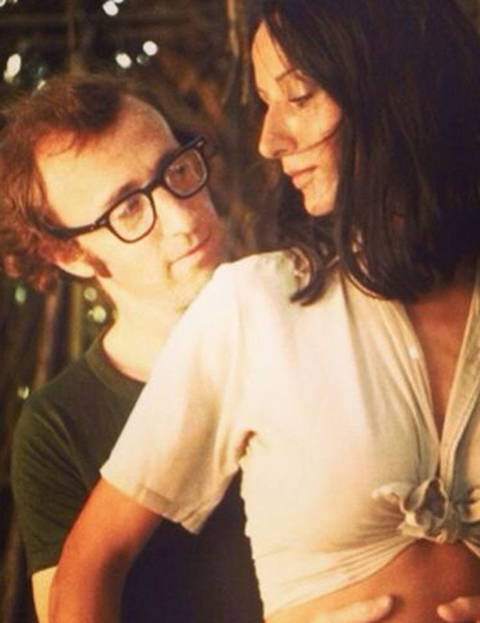 Glasses, Vision care, Mouth, People, Shirt, Mammal, T-shirt, Interaction, Friendship, Black hair, 
