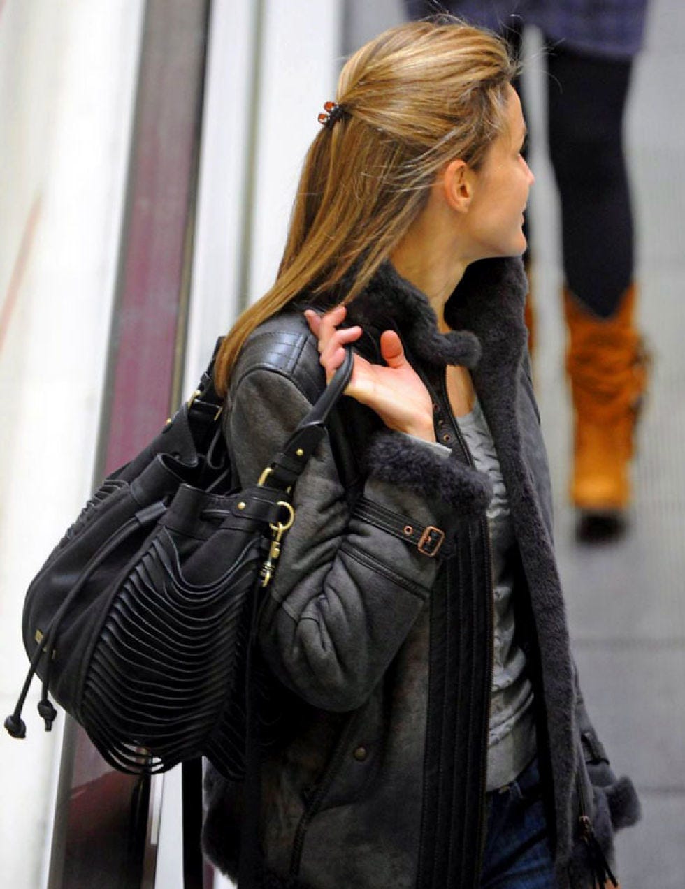 Jacket, Textile, Bag, Outerwear, Style, Street fashion, Luggage and bags, Leather, Fashion, Leather jacket, 