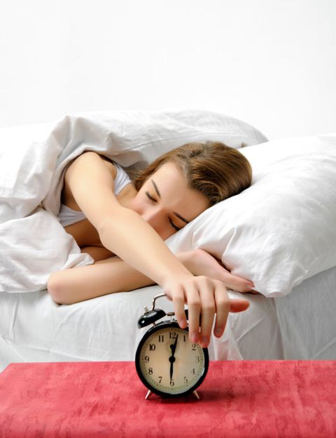 Human, Comfort, Wrist, Elbow, Linens, Bedding, Home accessories, Clock, Alarm clock, Bed sheet, 