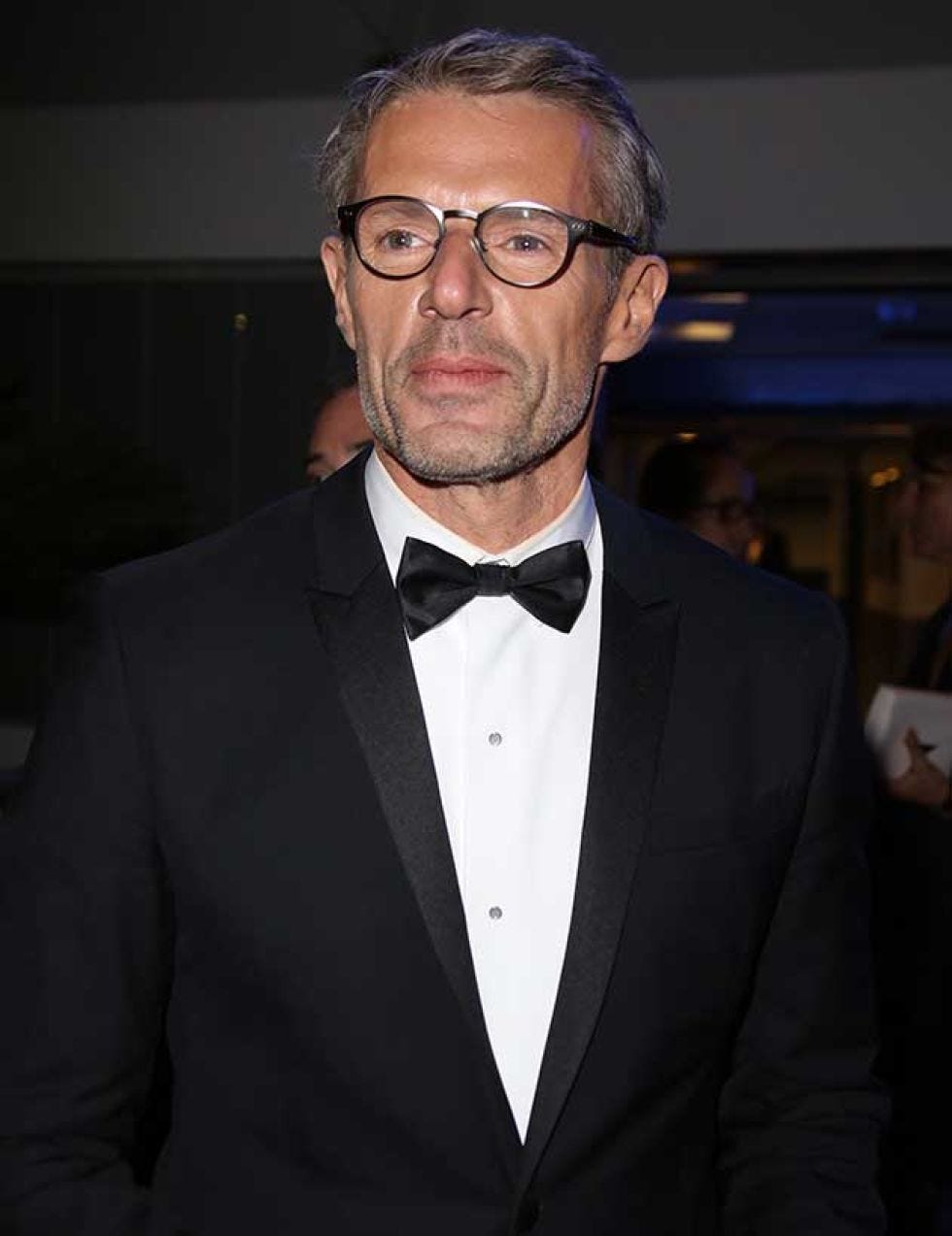 Clothing, Eyewear, Glasses, Ear, Vision care, Coat, Dress shirt, Hairstyle, Collar, Facial hair, 