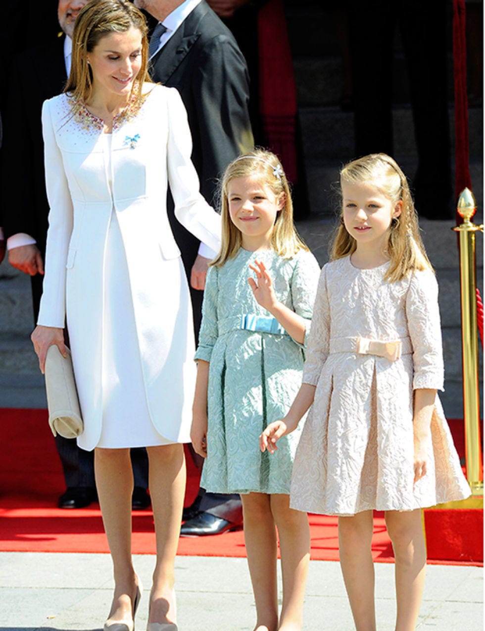 Clothing, Outerwear, Coat, Dress, Formal wear, Style, Suit, Fashion, One-piece garment, Blazer, 