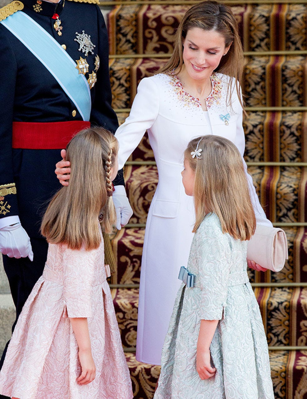 Clothing, Sleeve, Dress, Style, Child, Fashion, Long hair, Blond, Tradition, Hair accessory, 