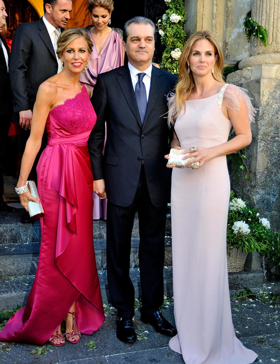 Clothing, Coat, Event, Trousers, Dress, Shirt, Suit, Outerwear, Formal wear, Style, 
