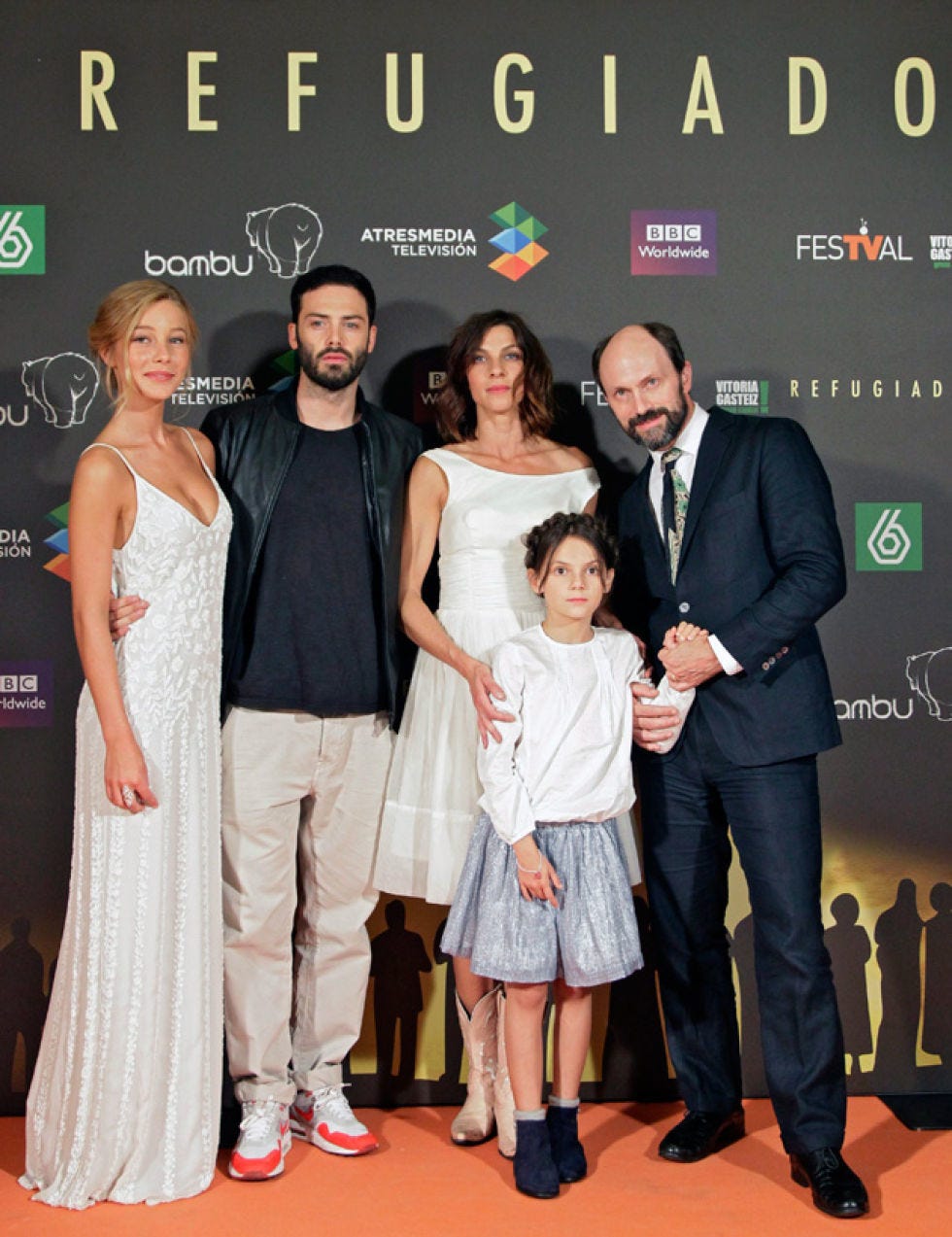 Clothing, People, Event, Dress, Trousers, Shirt, Flooring, Outerwear, Style, Coat, 