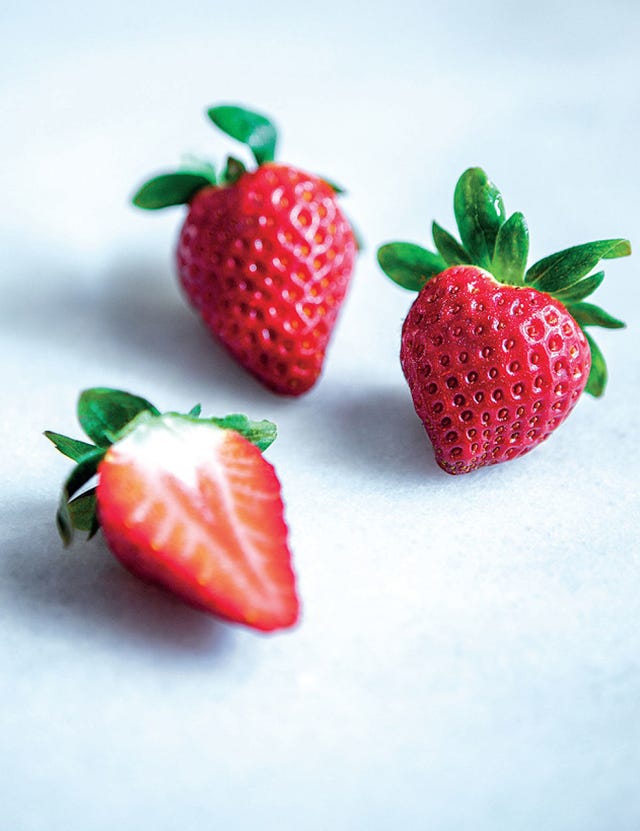Fruit, Natural foods, Produce, Red, Food, Sweetness, Strawberry, Logo, Carmine, Strawberries, 