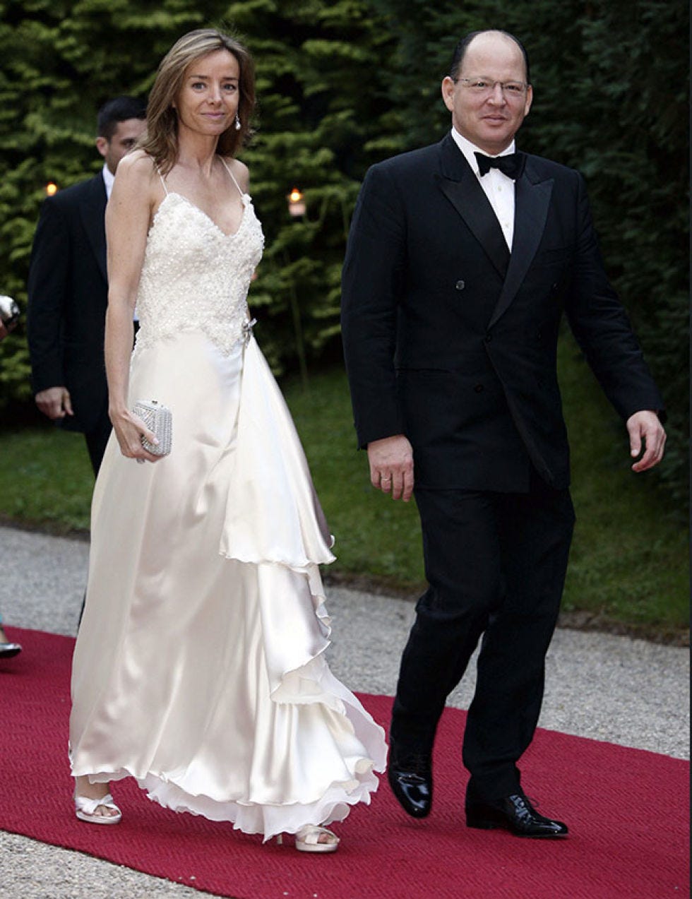 Clothing, Coat, Dress, Trousers, Event, Collar, Shirt, Photograph, Suit, Outerwear, 