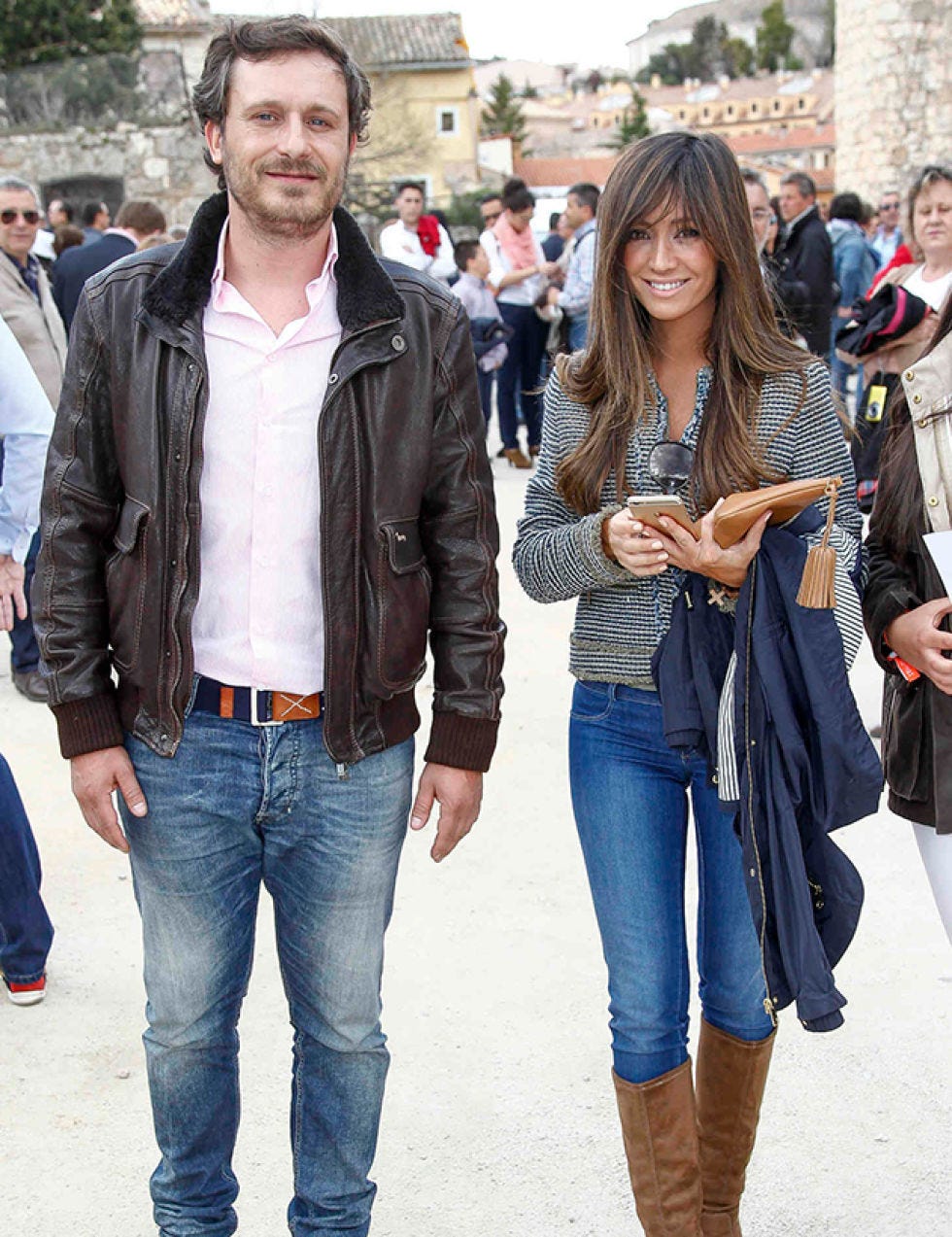 Clothing, Denim, Trousers, Jeans, Textile, Jacket, Outerwear, Style, Tourism, Street fashion, 