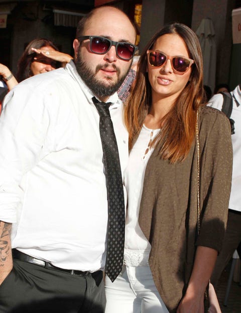 Eyewear, Glasses, Vision care, Sunglasses, Dress shirt, Trousers, Shirt, Outerwear, Collar, Style, 