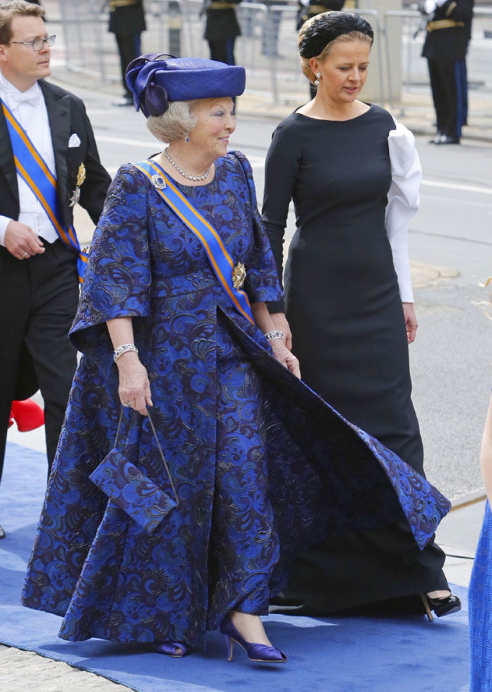Blue, Hat, Dress, Suit, Headgear, Electric blue, Street fashion, Tie, Fashion, Cobalt blue, 