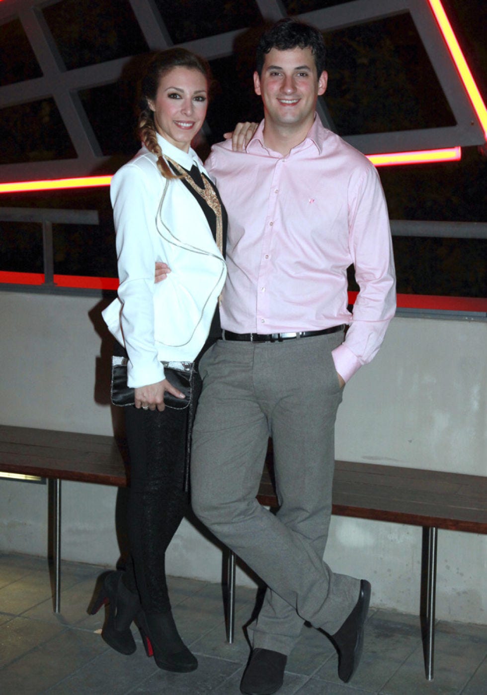 Clothing, Leg, Dress shirt, Trousers, Collar, Shirt, Outerwear, Style, Fashion, Suit trousers, 