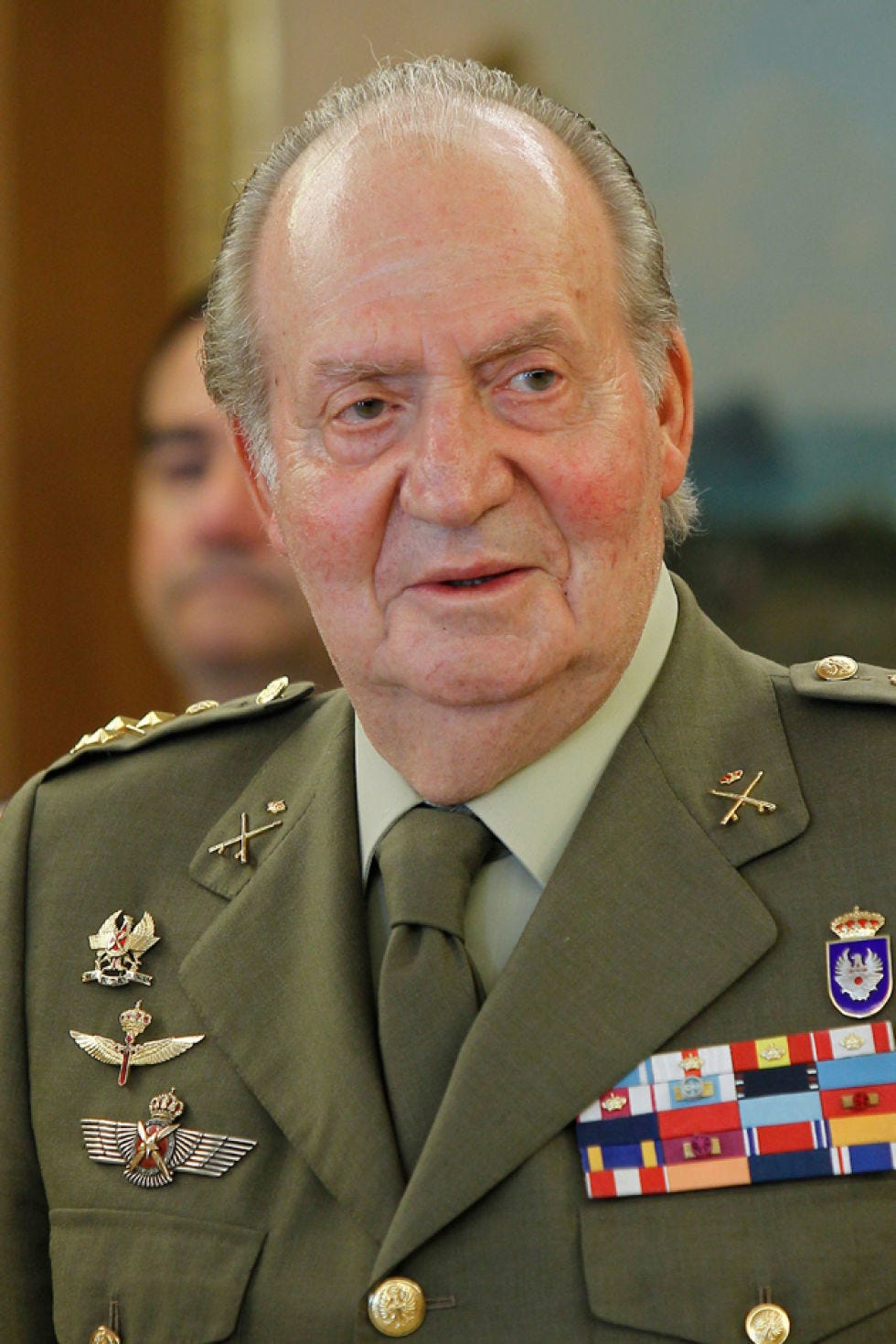 Ear, Military uniform, Soldier, Dress shirt, Hairstyle, Collar, Chin, Forehead, Eyebrow, Joint, Ear, Military uniform, Soldier, Dress shirt, Hairstyle, Collar, Chin, Forehead, Eyebrow, Joint,