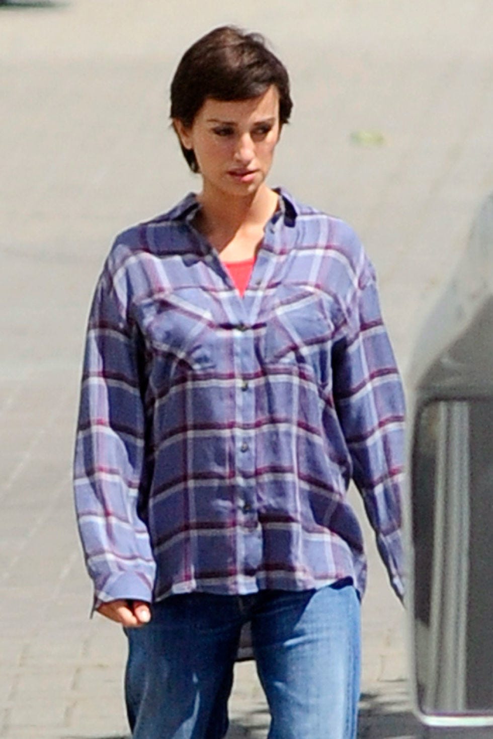 Clothing, Blue, Product, Dress shirt, Collar, Sleeve, Denim, Trousers, Shoulder, Jeans, 