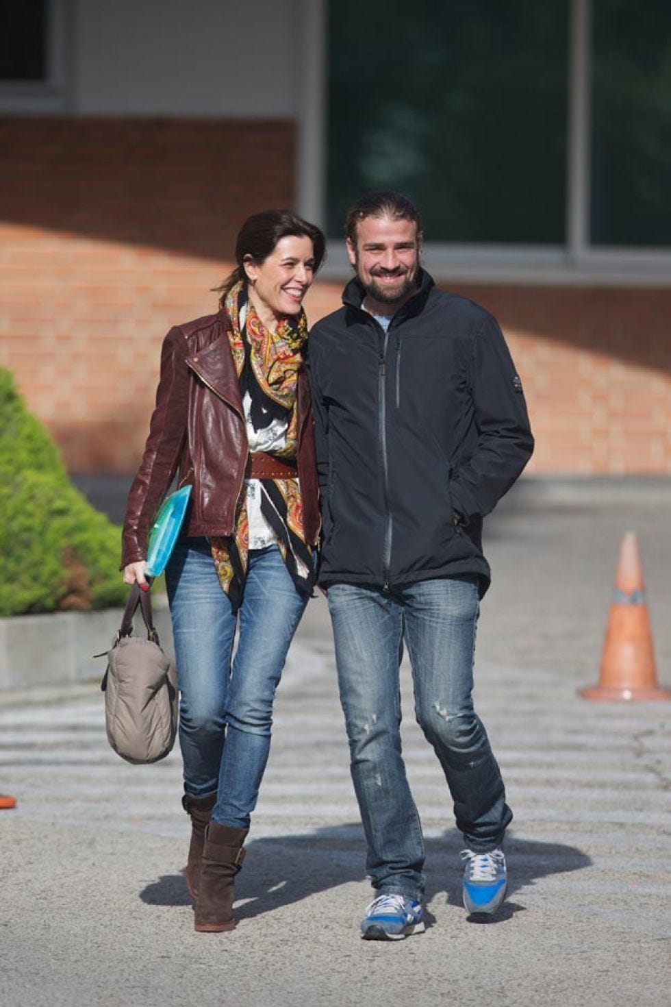 Clothing, Cone, Denim, Trousers, Jeans, Jacket, Textile, Outerwear, Bag, Style, 