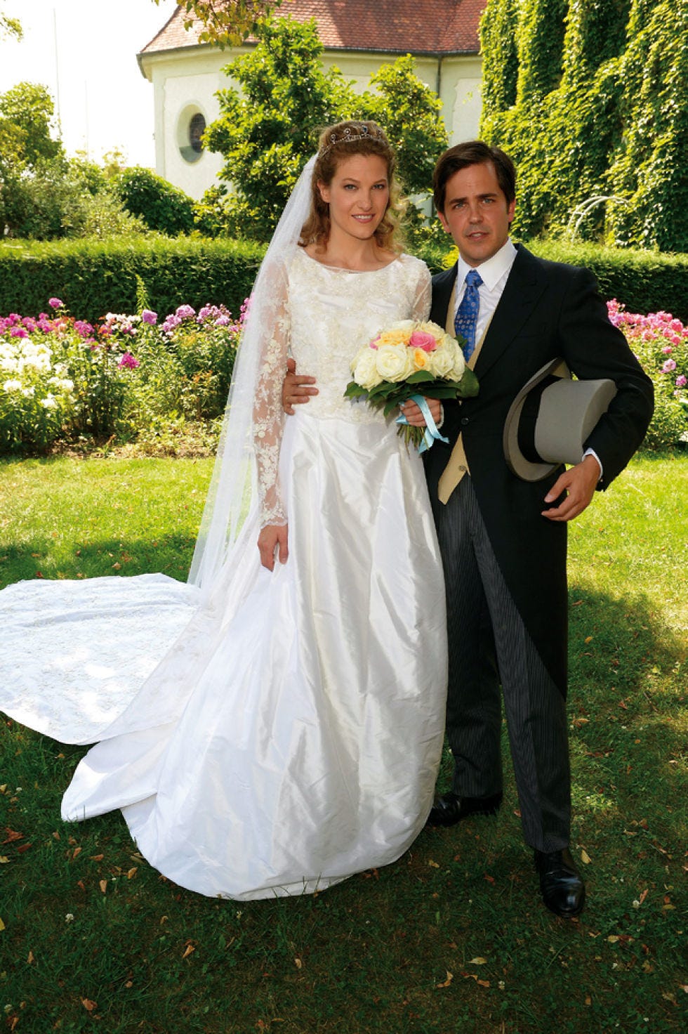 Clothing, Dress, Trousers, Coat, Petal, Bridal clothing, Wedding dress, Photograph, Bride, Outerwear, 