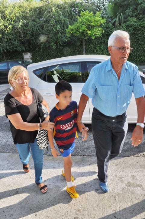 andrea janeiro se gradua jesul 237 n en el fin de curso de sus hijos mientras andrea janeiro se gradua jesul 237 n en el fin de curso de sus hijos mientras