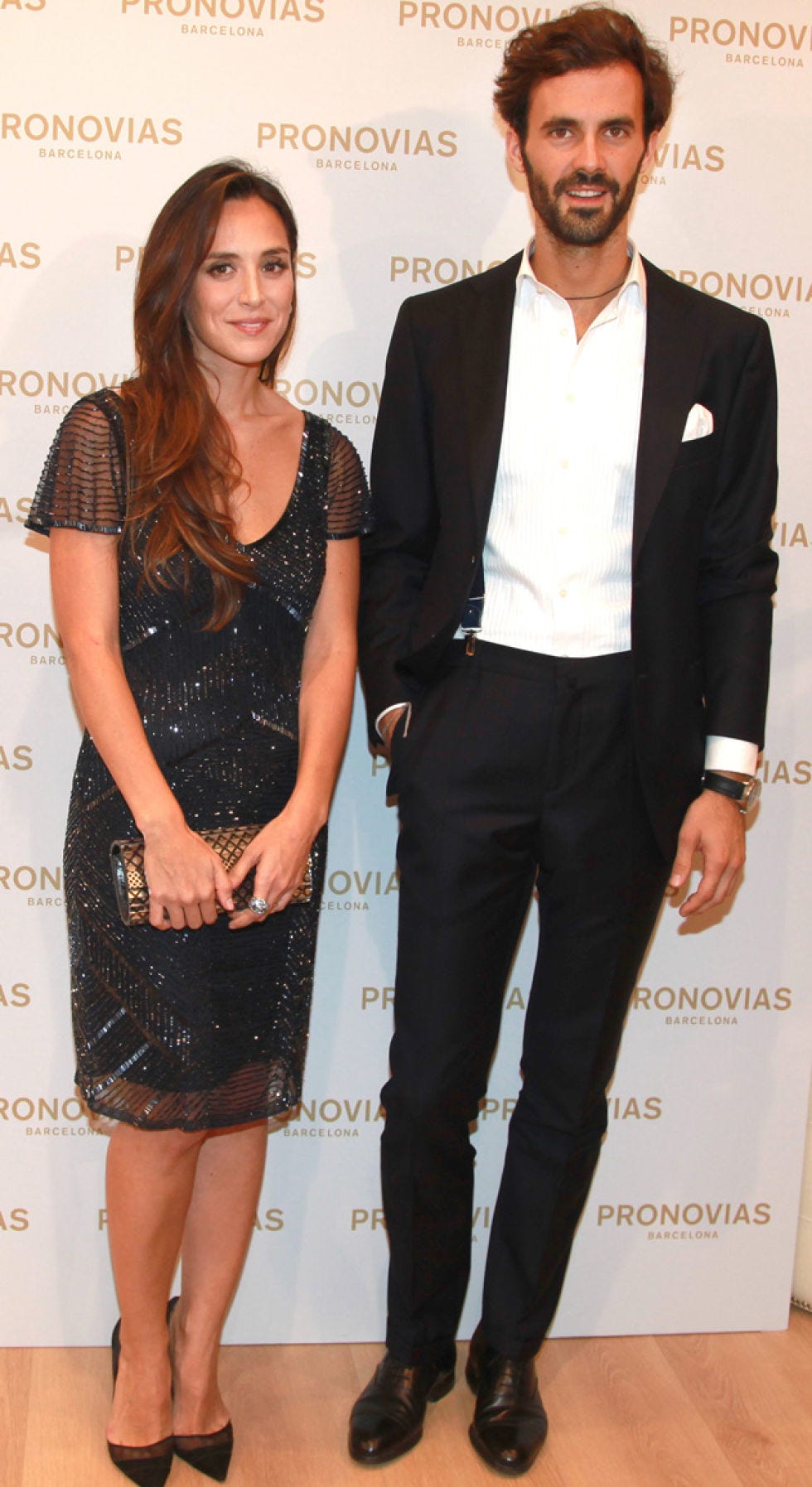 Clothing, Trousers, Outerwear, Coat, Formal wear, Style, Suit, Fashion, Blazer, Dress, 