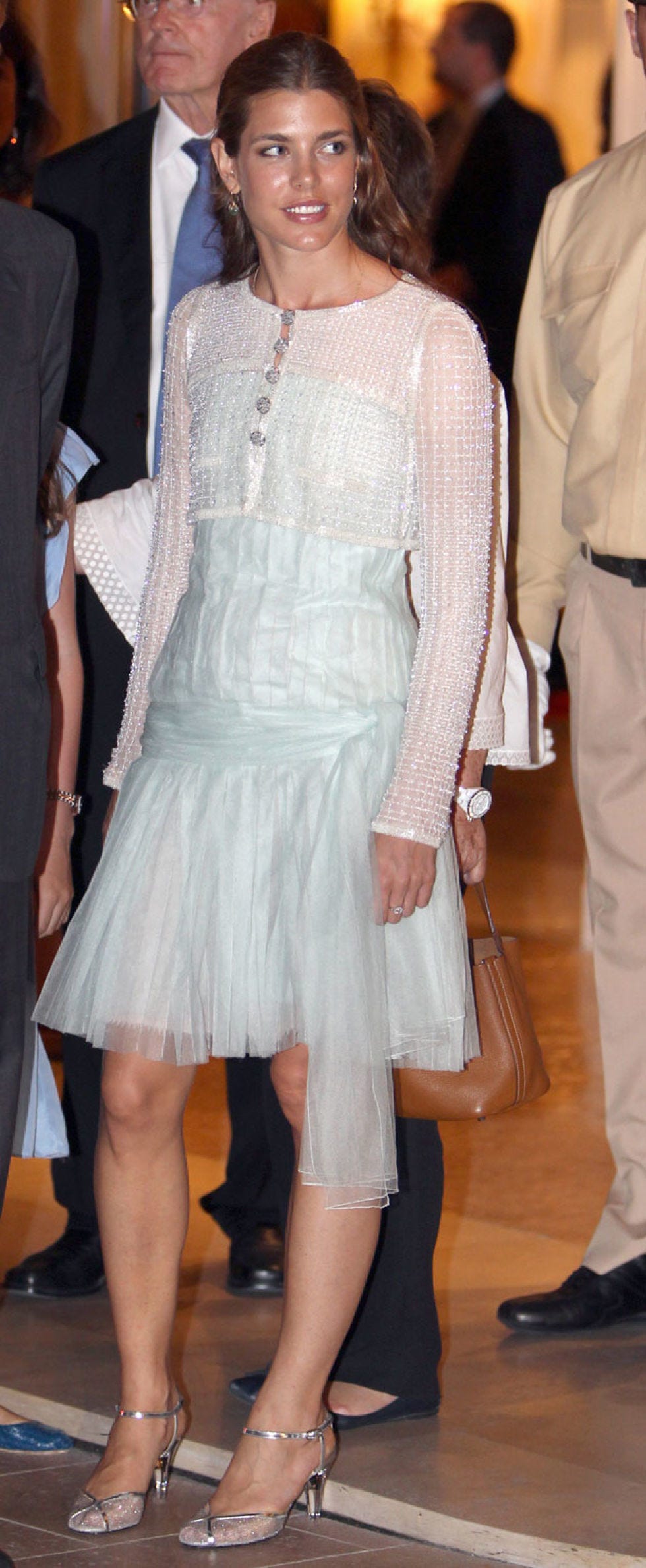 White, Clothing, Dress, Fashion, Leg, Human leg, Footwear, Shoulder, Joint, Cocktail dress, 