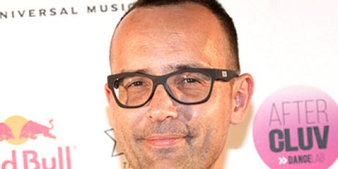 Clothing, Eyewear, Ear, Glasses, Vision care, Lip, Cheek, Mouth, Hairstyle, Collar, 