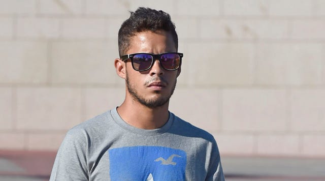 Clothing, Eyewear, Glasses, Vision care, Sleeve, Sunglasses, Shoulder, Goggles, Shirt, Facial hair, 