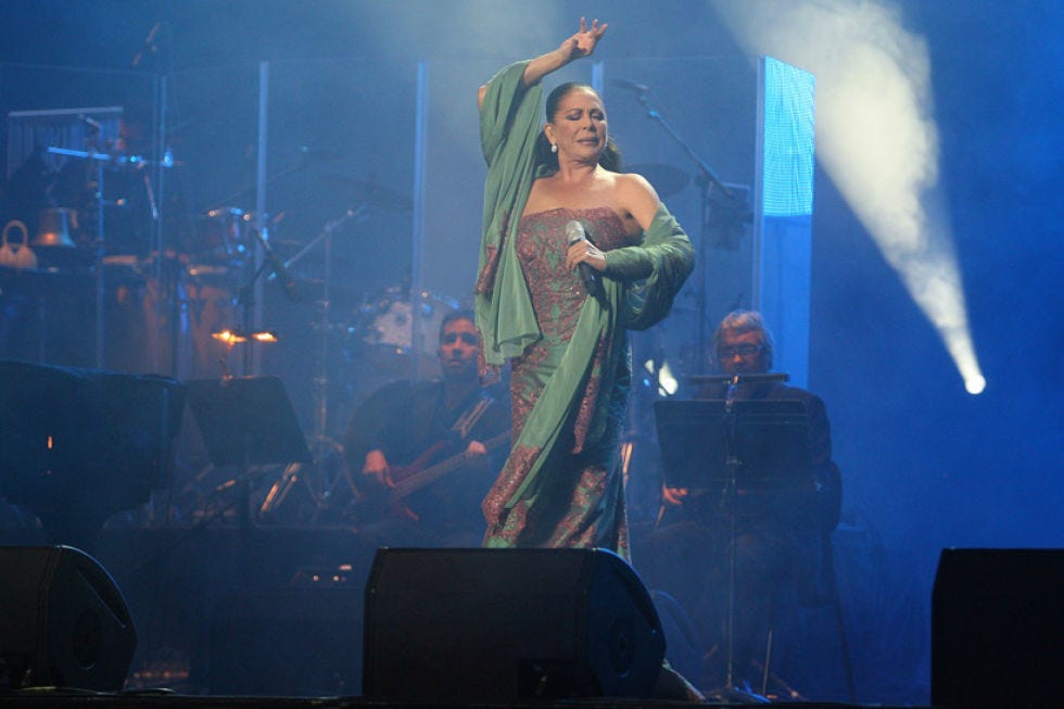 Event, Performing arts, Entertainment, Musical instrument, Stage, Artist, Music artist, Music venue, Performance, Musician, 