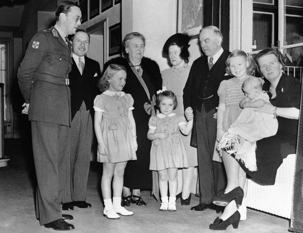 Hair, Face, Leg, People, Trousers, Photograph, Dress, Child, Family pictures, Vintage clothing, 