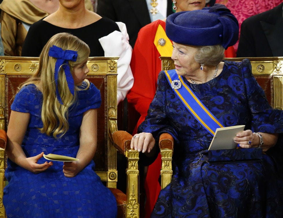 Fashion accessory, Electric blue, Cobalt blue, Necklace, Makeover, One-piece garment, Costume hat, Day dress, Velvet, 