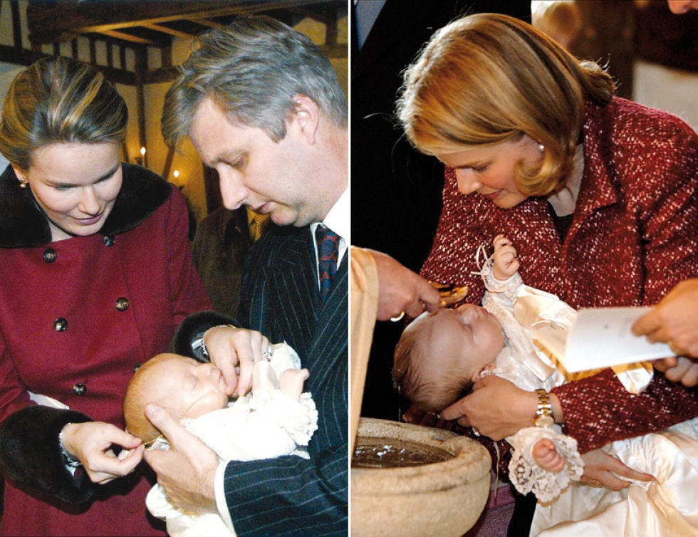 Hair, Ear, Nose, Arm, Mouth, People, Hand, Infant baptism, Baptism, Love, Hair, Ear, Nose, Arm, Mouth, People, Hand, Infant baptism, Baptism, Love,