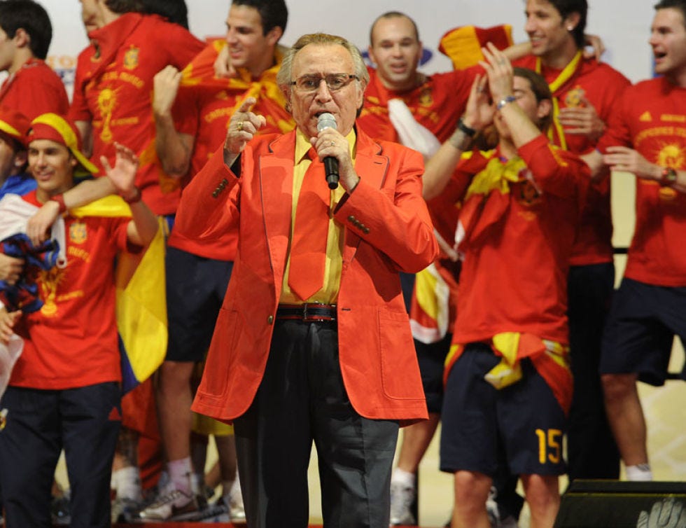 Microphone, Team, Uniform, Active shorts, Sports jersey, Singing, Song, Microphone, Team, Uniform, Active shorts, Sports jersey, Singing, Song,