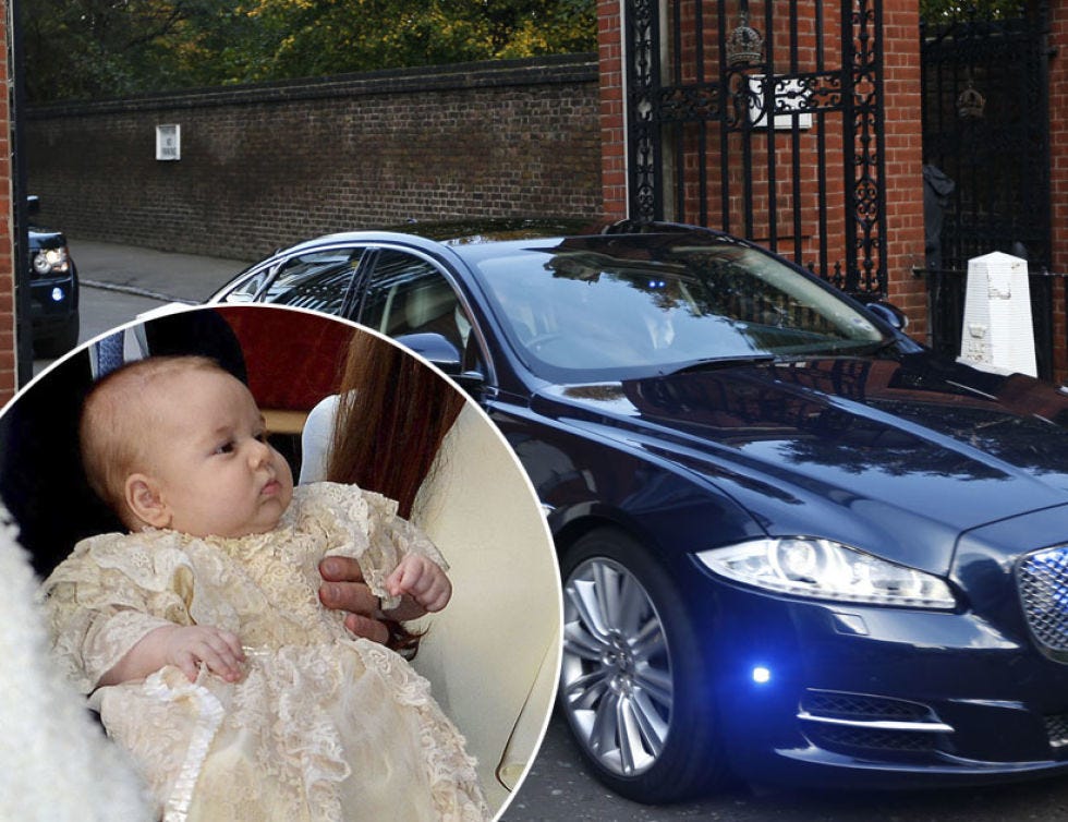 Automotive design, Headlamp, Automotive lighting, Car, Grille, Child, Hood, Baby & toddler clothing, Personal luxury car, Dress, 