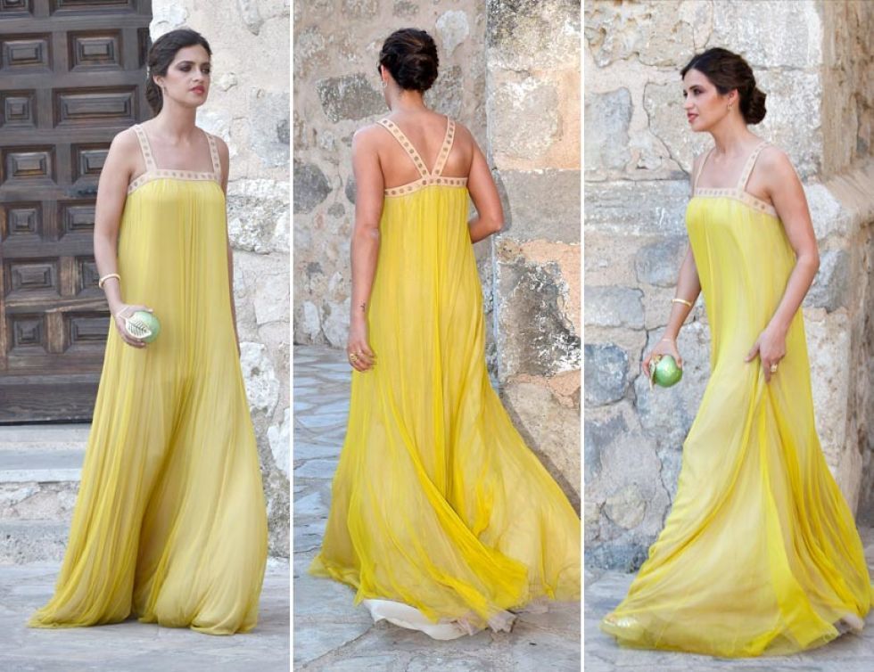 sara carbonero, como una diosa griega de boda