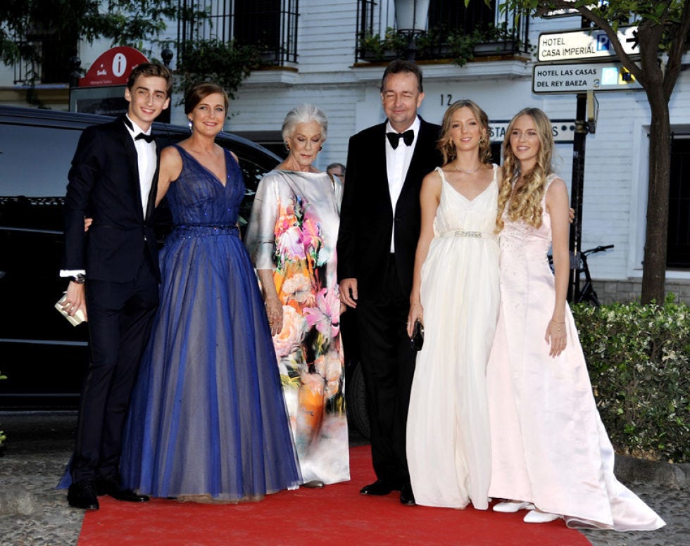 Clothing, Smile, Coat, Dress, Event, Trousers, Photograph, Suit, Outerwear, Formal wear, 