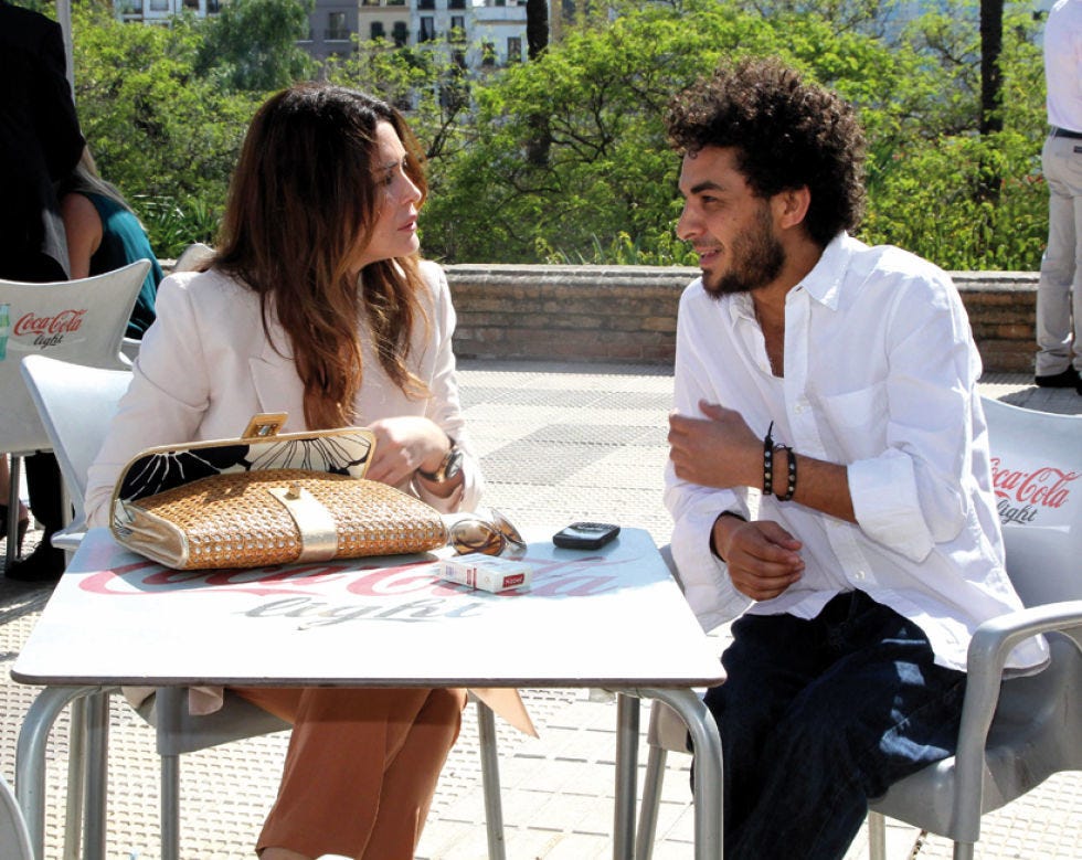 Sitting, Table, Furniture, Outdoor furniture, Sharing, Outdoor table, Conversation, Basket, Wicker, Linens, 
