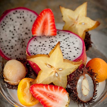 Food, Sweetness, Produce, Natural foods, Fruit, Ingredient, Accessory fruit, Cuisine, Vegan nutrition, Strawberries, 