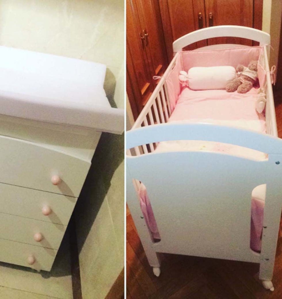 Product, Wood, Room, Bed, Bed frame, Linens, Bedding, Drawer, Hardwood, Chest of drawers, 
