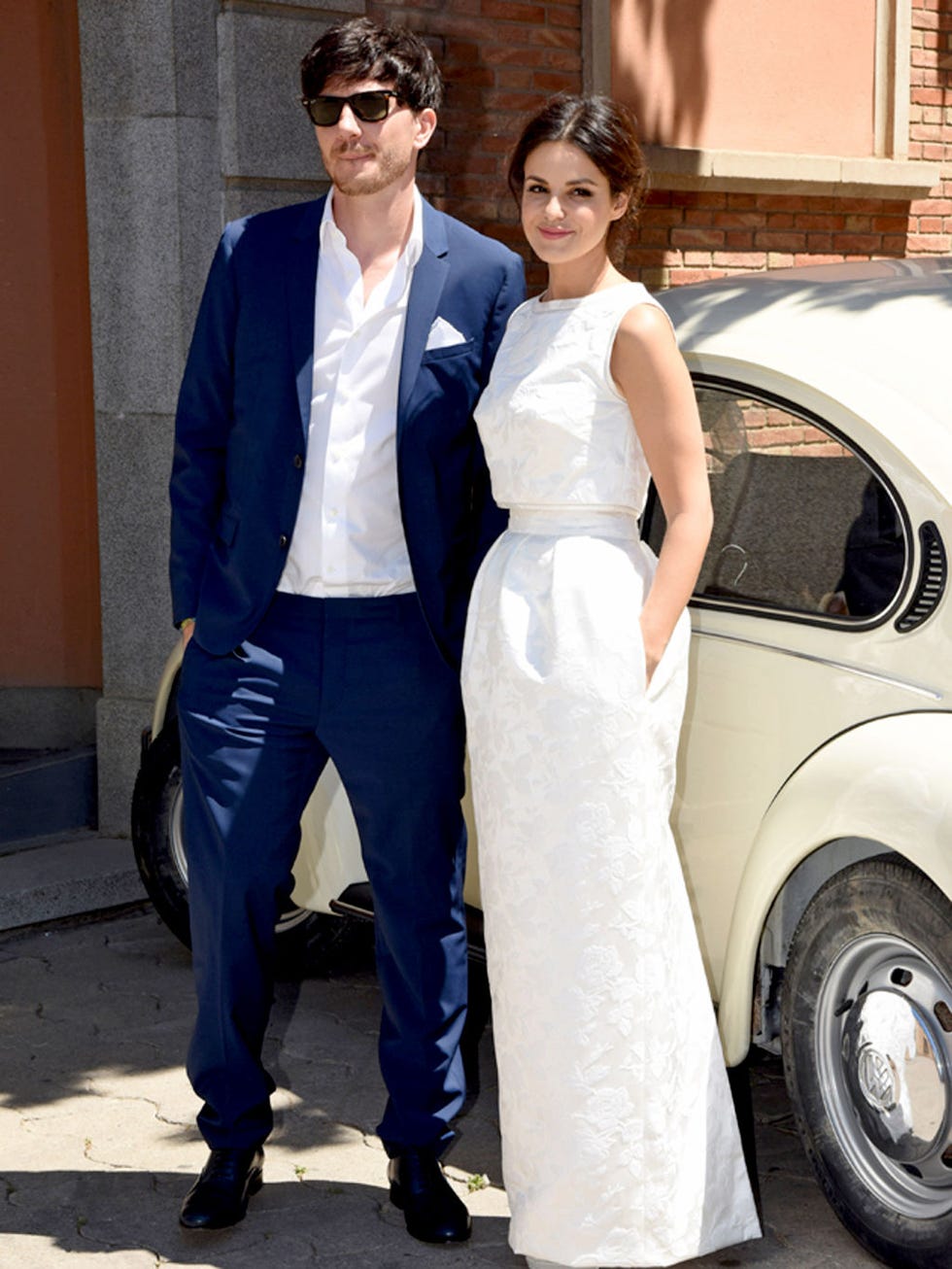 Clothing, Trousers, Automotive design, Dress, Coat, Shoe, Shirt, Photograph, Automotive tire, Outerwear, 