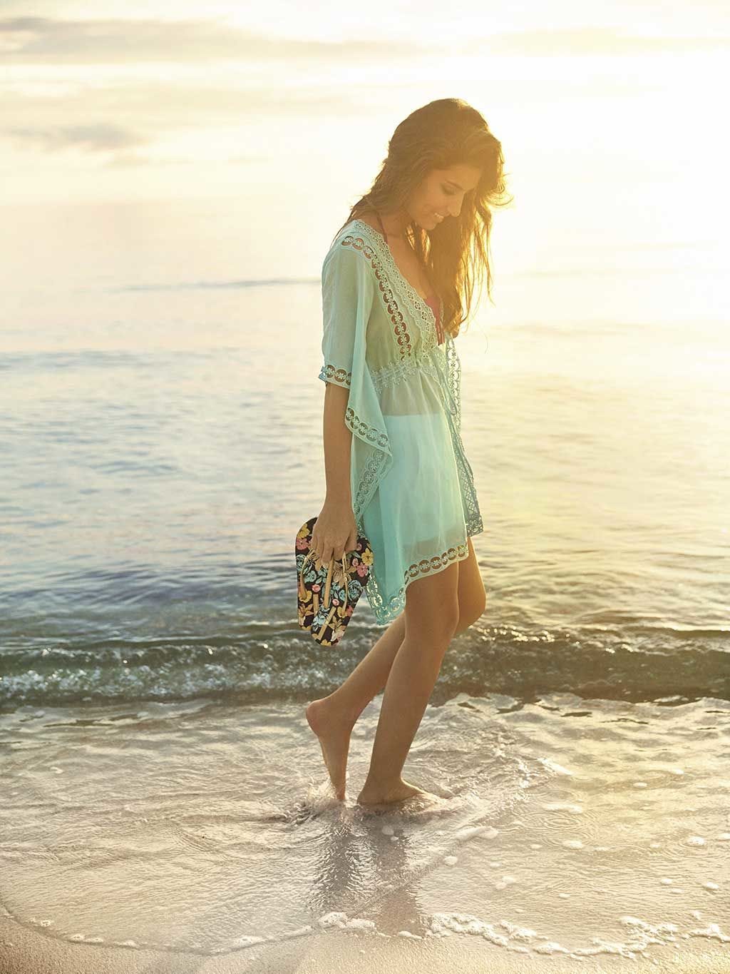 People on beach, Dress, Human leg, People in nature, Summer, Sunlight, Waist, Ocean, Beauty, Beach, 
