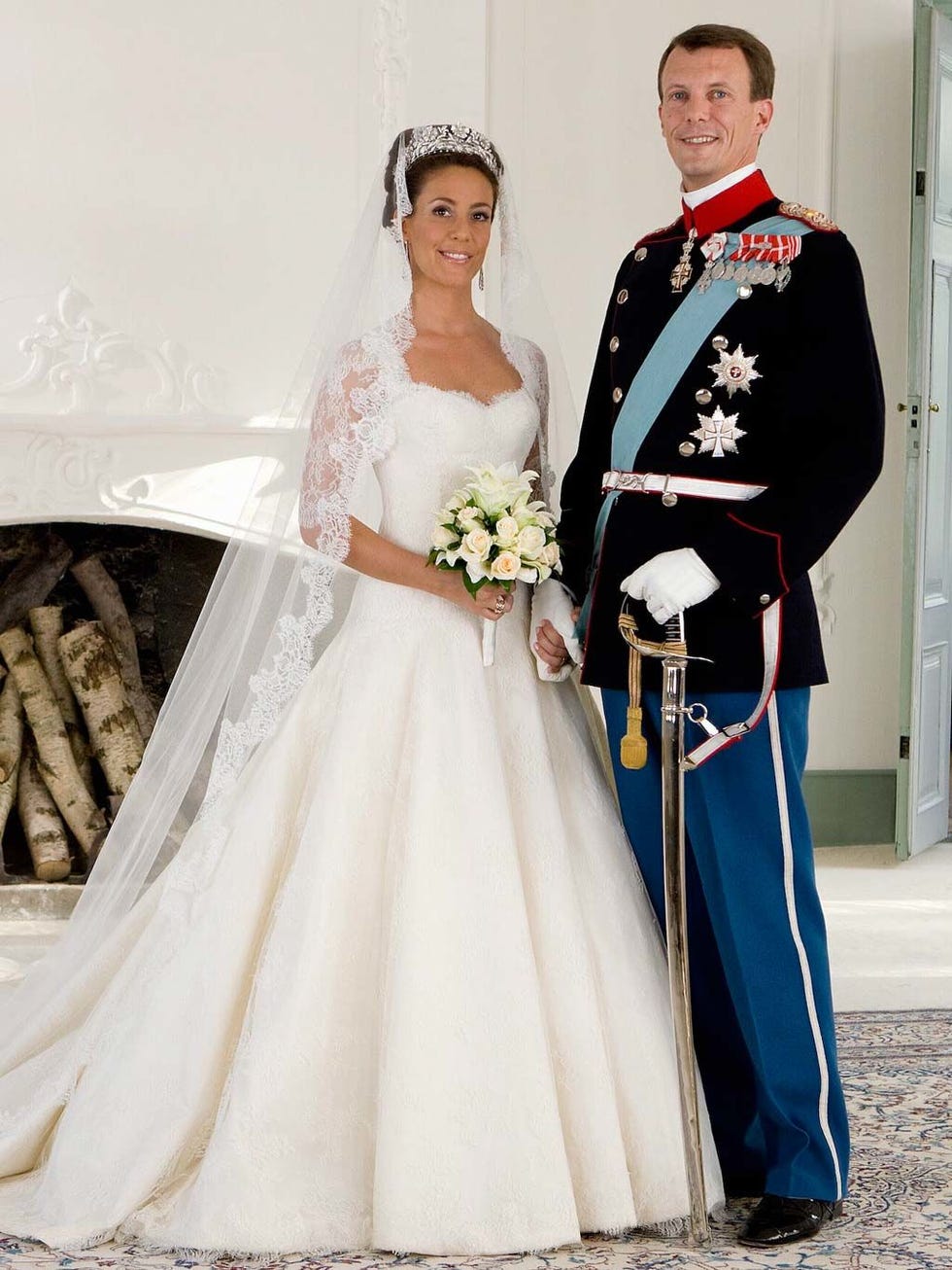 Clothing, Bridal clothing, Trousers, Dress, Textile, Standing, Photograph, Shoe, Gown, White, 