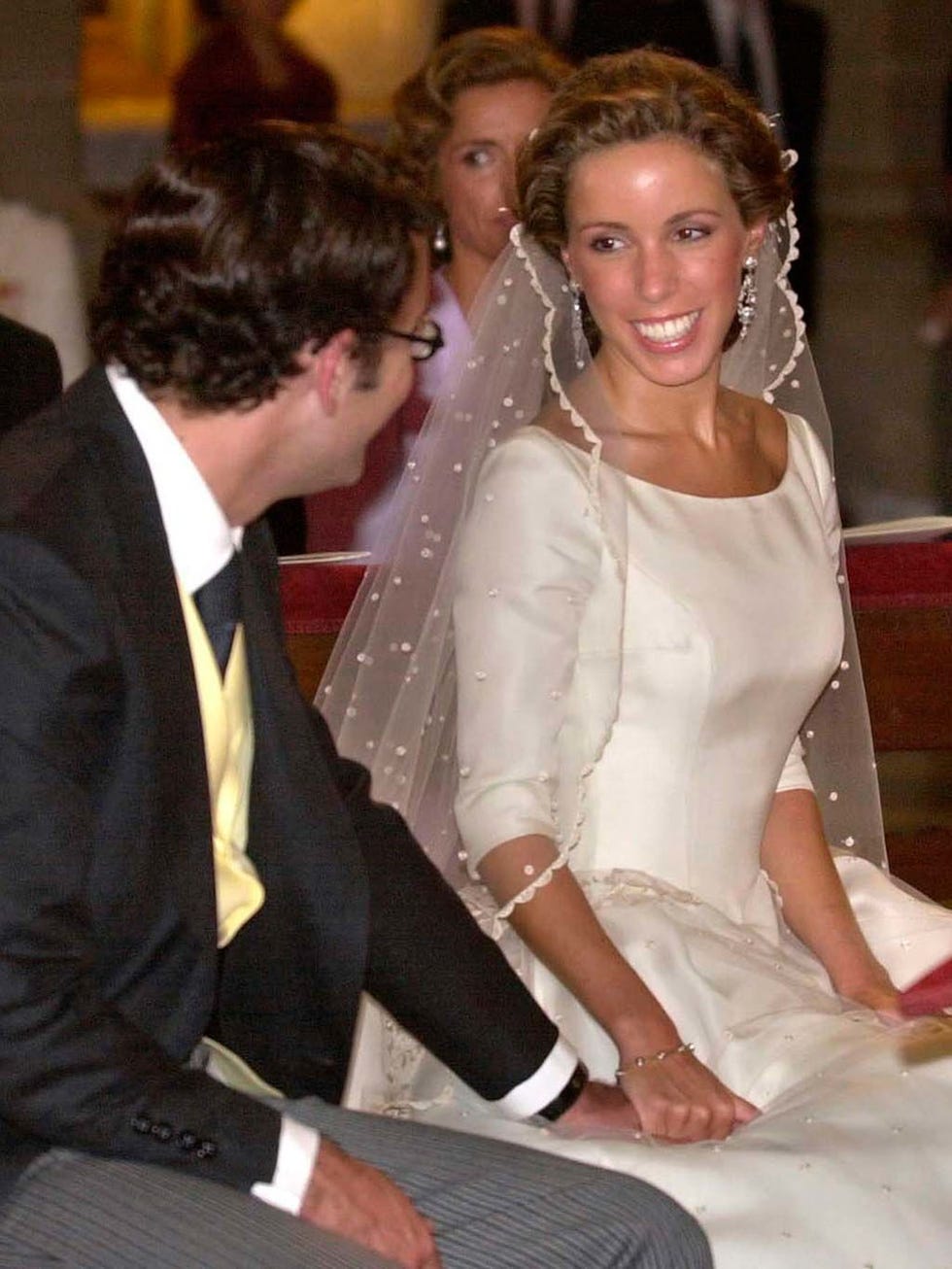 Clothing, Ear, Trousers, Dress, Coat, Bridal clothing, Outerwear, Happy, Formal wear, Suit, 