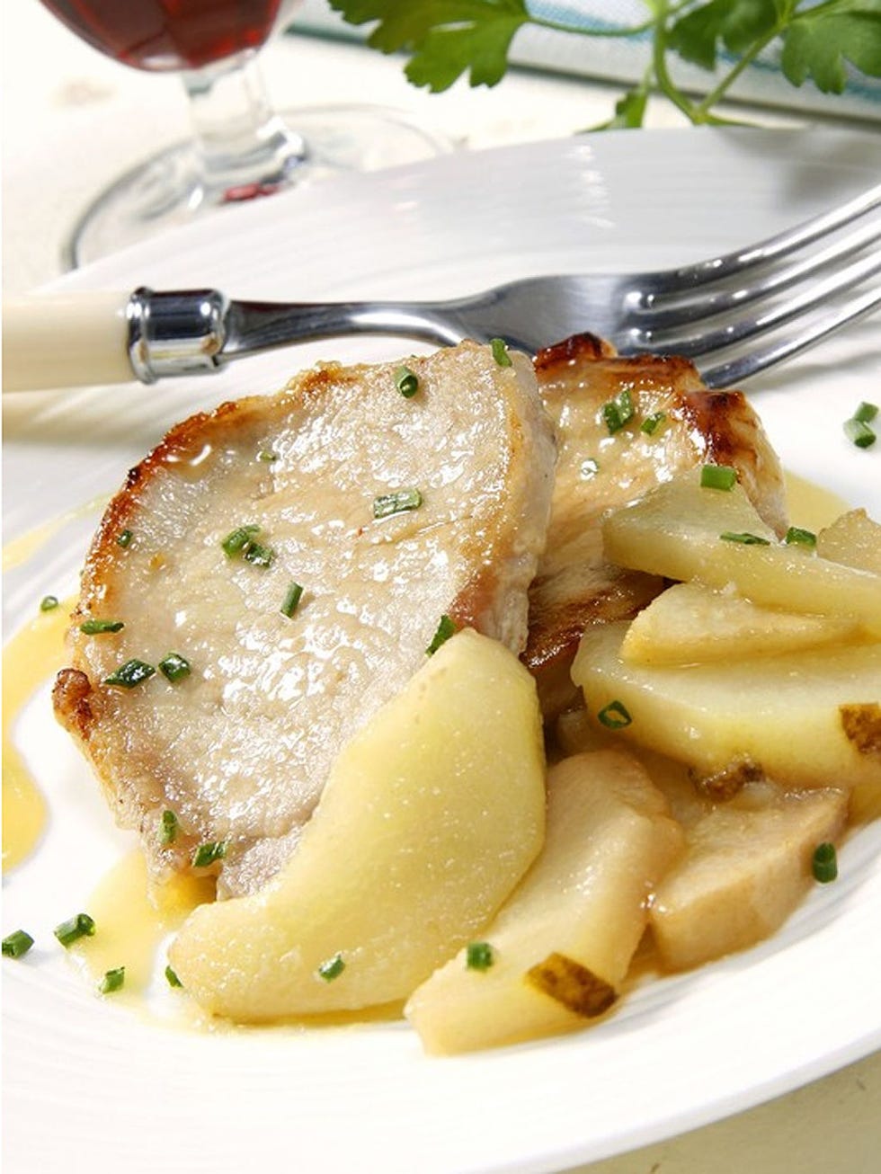 Food, Cuisine, Dishware, Ingredient, Glass, Drinkware, Kitchen utensil, Stemware, Tableware, Drink, 