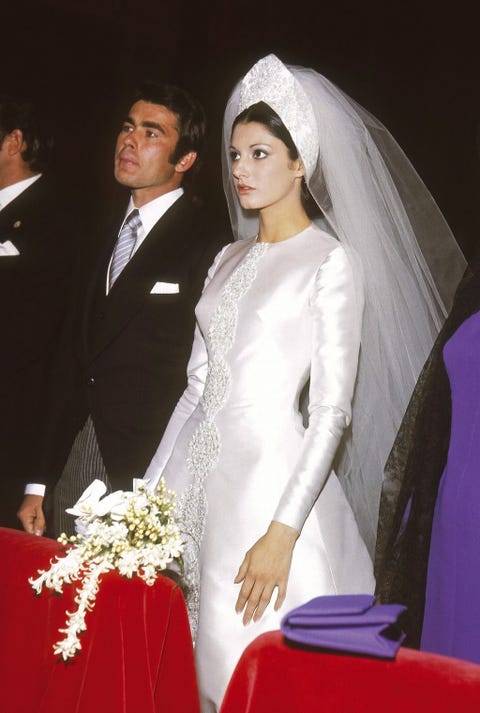 desarchivamos las bodas de ayer: carmina ordóñez y sus tres maridos