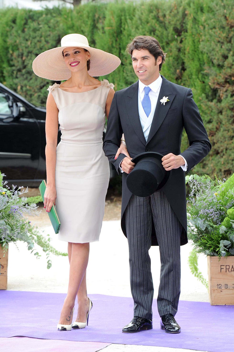 Clothing, Coat, Dress, Trousers, Shirt, Photograph, Suit trousers, Suit, Outerwear, Formal wear, 