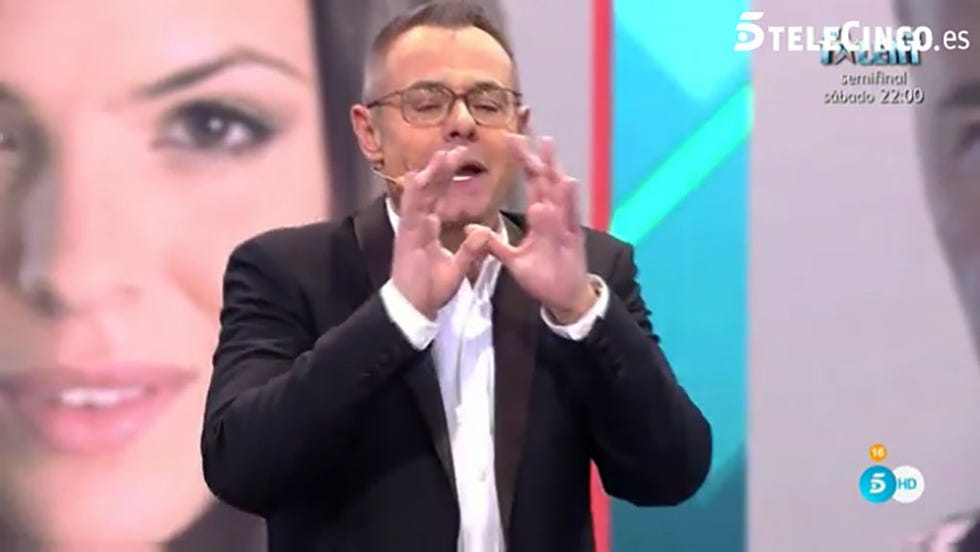 Eyewear, Glasses, Vision care, Finger, Cheek, Product, Skin, Chin, Forehead, Eyebrow, 