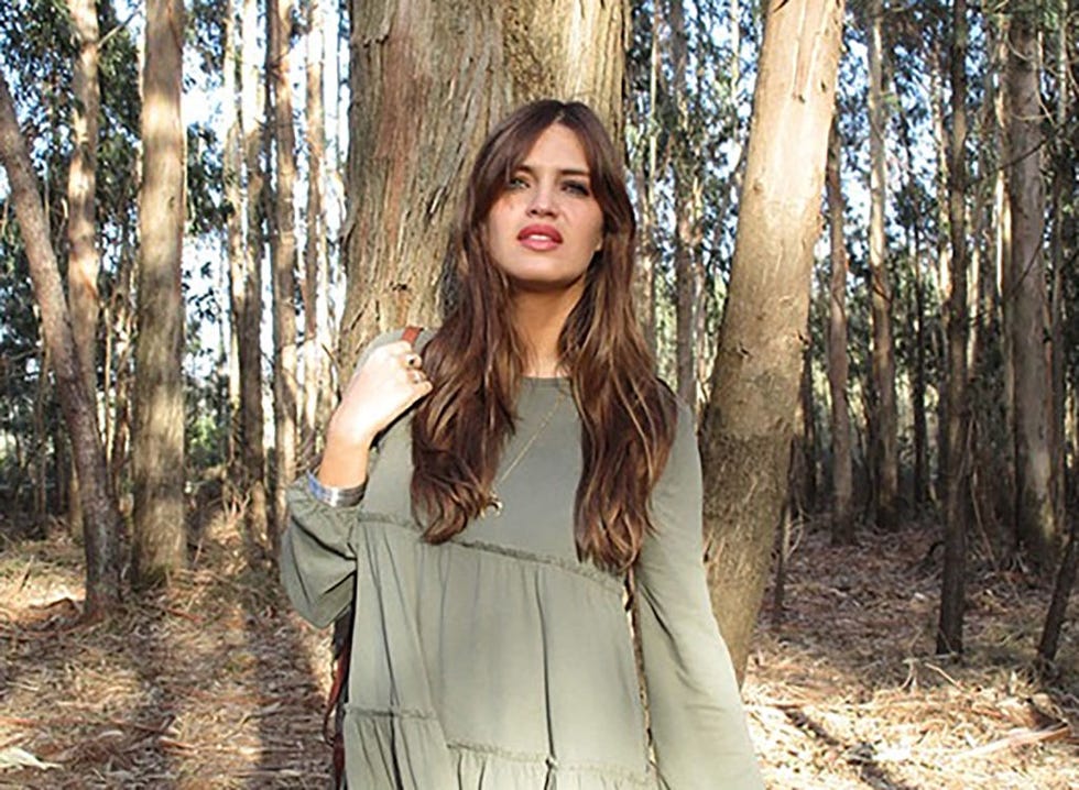 Nature, Brown, Sleeve, Photograph, Tree, Dress, Woody plant, People in nature, Beauty, Sunlight, Nature, Brown, Sleeve, Photograph, Tree, Dress, Woody plant, People in nature, Beauty, Sunlight,