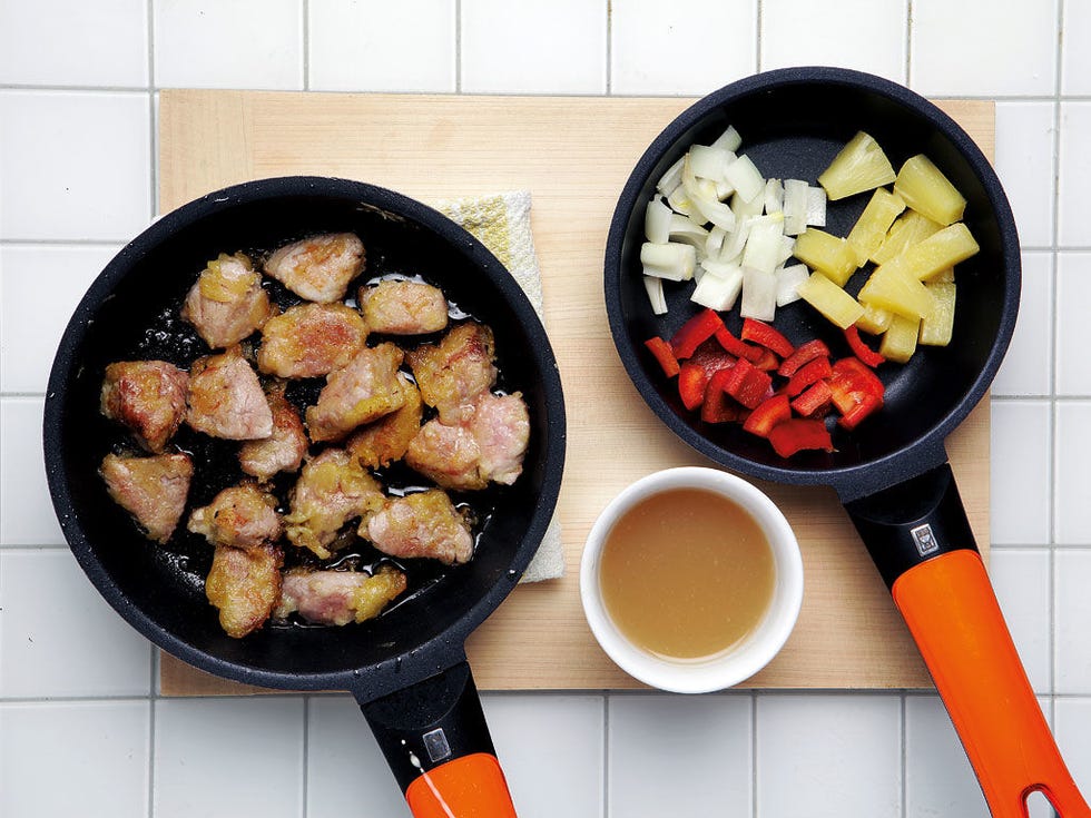 Food, Cuisine, Cookware and bakeware, Ingredient, Frying pan, Meal, Recipe, Dishware, Cooking, Tableware, 