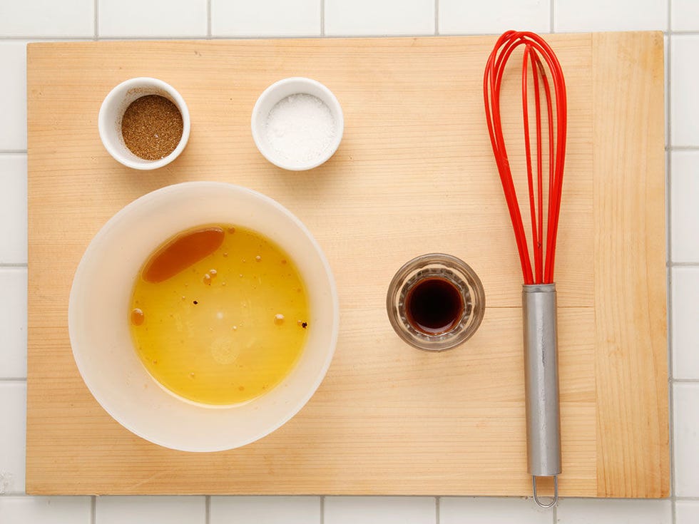 Serveware, Ingredient, Dishware, Tableware, Kitchen utensil, Liquid, Bowl, Cutlery, Peach, Dish, 