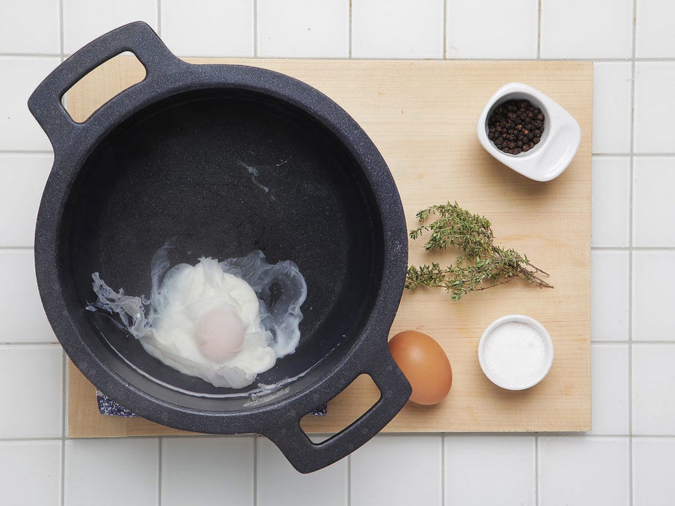 Ingredient, Cookware and bakeware, Dishware, Bowl, Herb, Kitchen utensil, 
