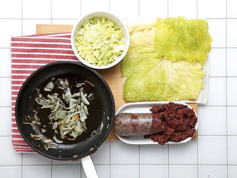 Food, Cuisine, Ingredient, Recipe, Cookware and bakeware, Dish, Leaf vegetable, Bowl, Frying pan, Mixing bowl, 