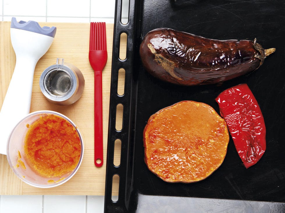 Food, Ingredient, Cuisine, Meal, Tableware, Kitchen utensil, Dish, Plate, Cutlery, Dishware, 