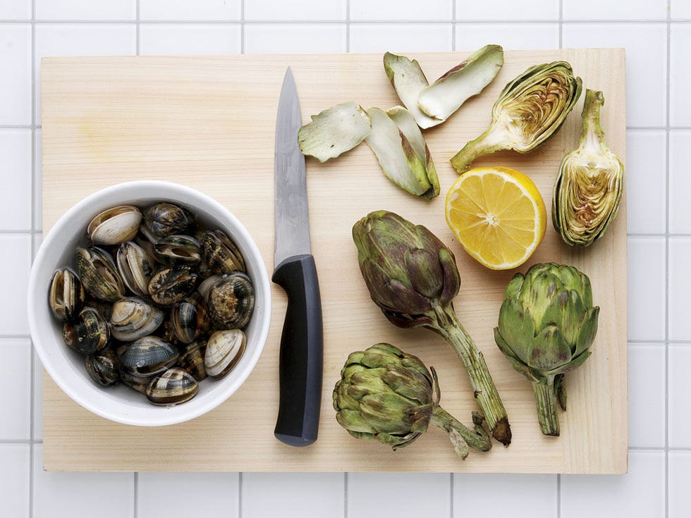 Food, Ingredient, Produce, Natural foods, Vegetable, Whole food, Citrus, Leaf vegetable, Bivalve, Lemon, 